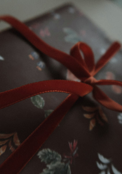 Velvet ribbon red/brownish length 3m/width 9mm