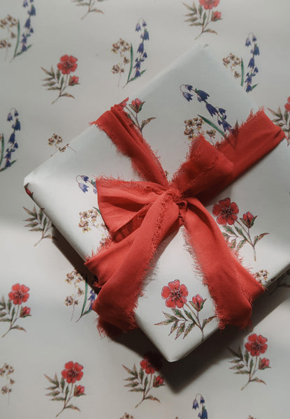 SET OF 3 pieces BLUE AND RED FLOWERS wrapping paper