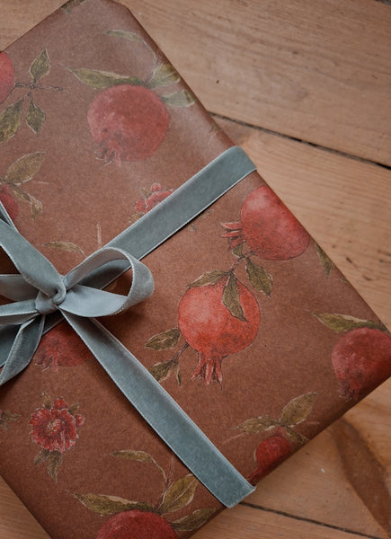 GRANATES kraft wrapping paper