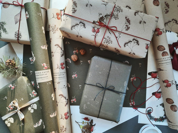SET OF 3 pieces Christmas decors kraft wrapping paper