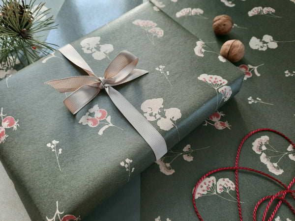 SET OF 3 pieces FLORAL deep green wrapping paper