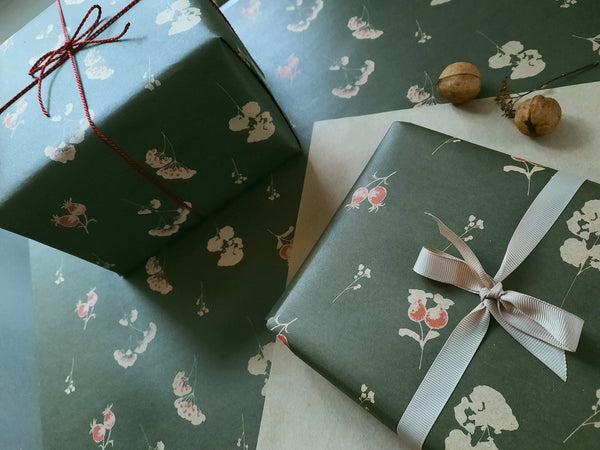 SET OF 3 pieces FLORAL deep green wrapping paper