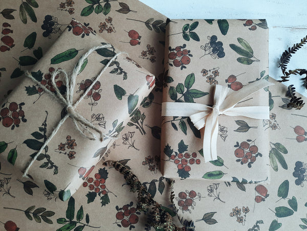 SET OF 3 pieces BERRIES AND PLANTS kraft wrapping paper