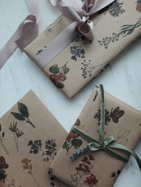 SET OF 3 pieces MEADOW FLOWERS kraft wrapping paper