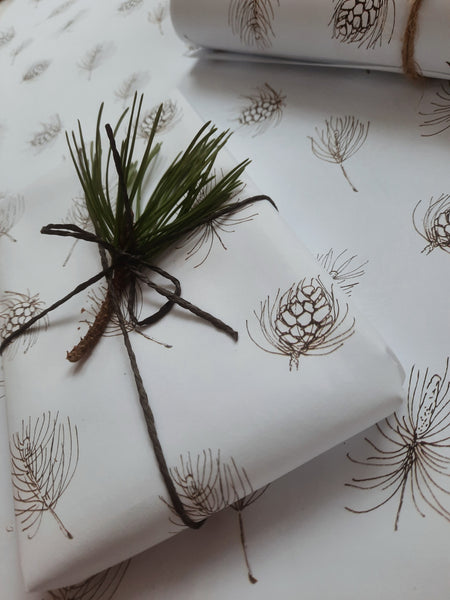 SET OF 3 pieces PINE GRAPHICAL white wrapping paper