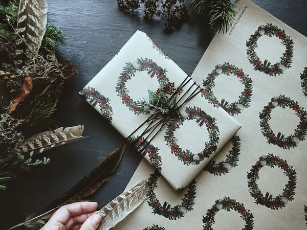 SET OF 3 pieces Christmas wreath kraft wrapping paper
